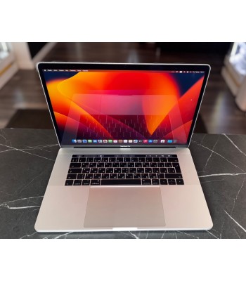 MacBook Pro 15 i7/16/512SSD Silver б/у 